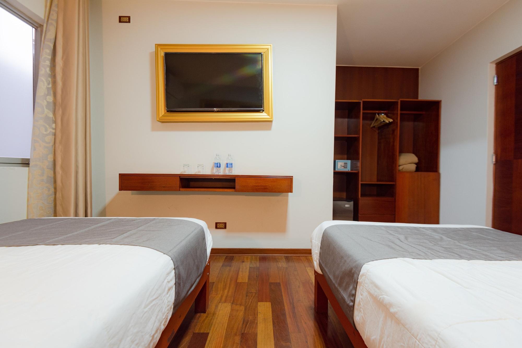 לימה Montreal Miraflores Hotel מראה חיצוני תמונה